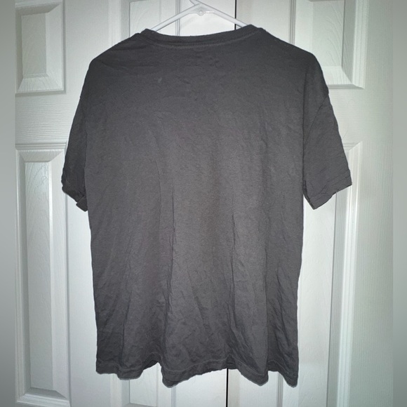 Women’s gray Tupac large short sleeve tee - Picture 2 of 5